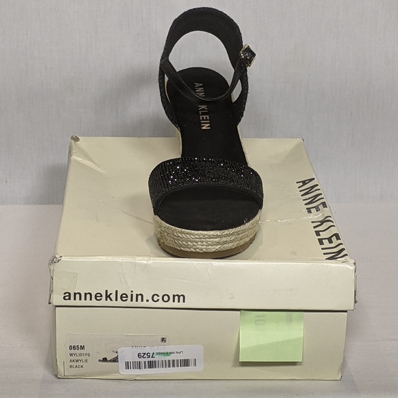 NEW Anne Klein Womens Wylie Wedge Sandal Buckle Strap Sz 6.5 black - Picture 4 of 5